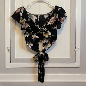 Women’s crop top dress shirt